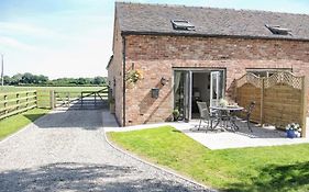 Rural Cottage-Full Kitchen-Pets Ok-Paddock